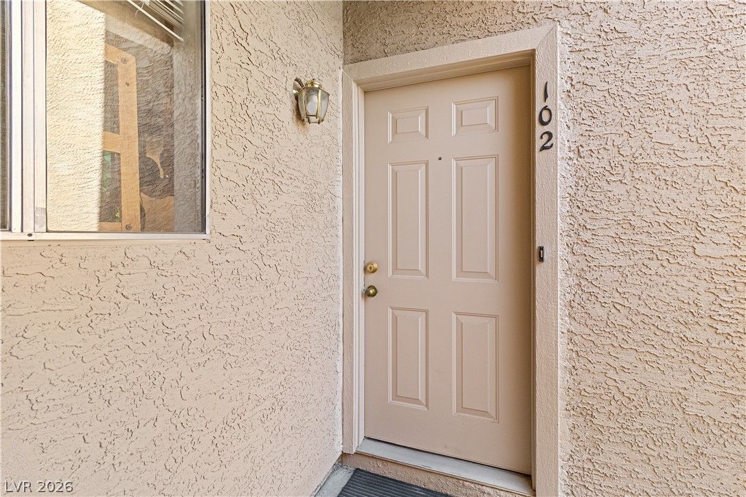 2192 Aspen Mirror Way 102 — photo 5