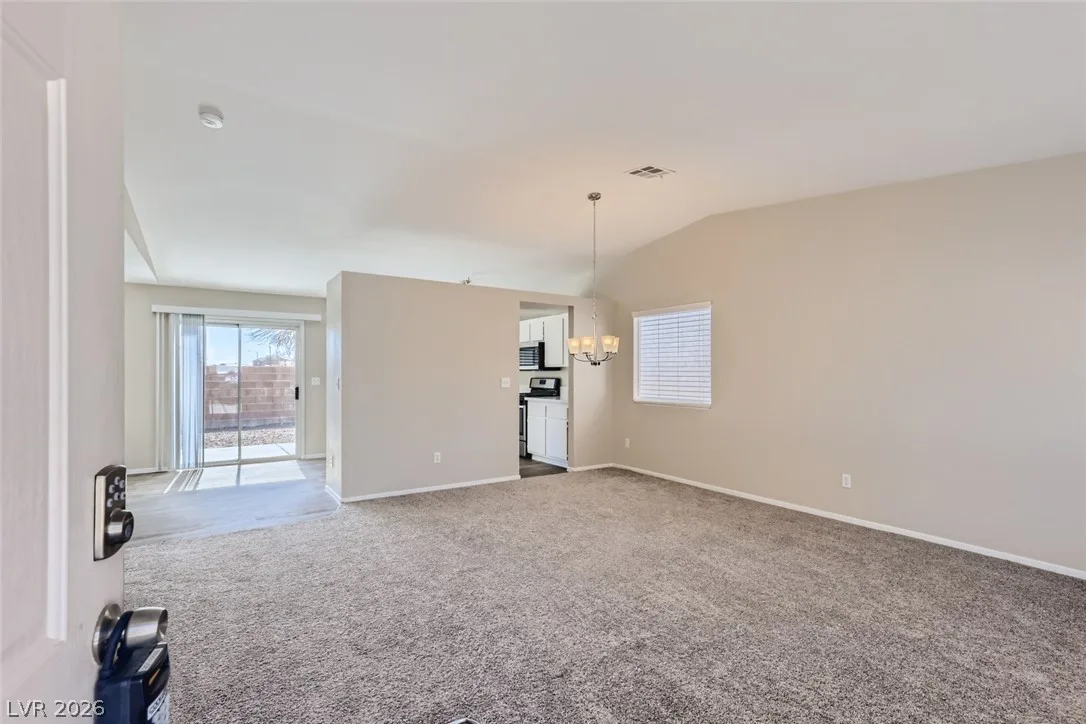 3105 Meadow Flower Avenue — photo 3