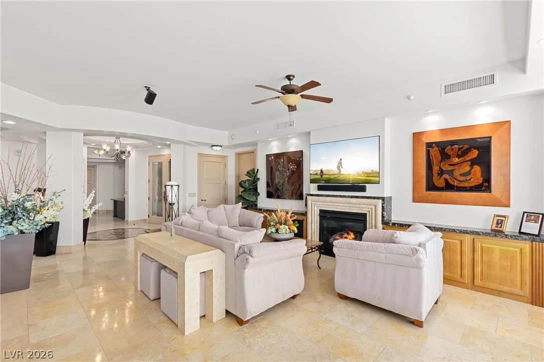 9101 Alta Drive 603 — photo 3