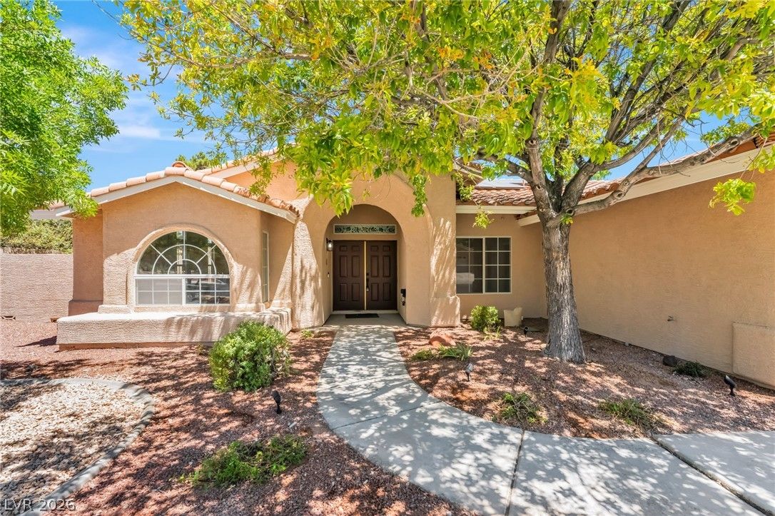 5120 Gentle River Avenue — photo 3