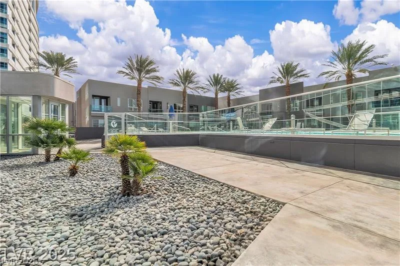 4525 Dean Martin Drive 3207 — photo 3