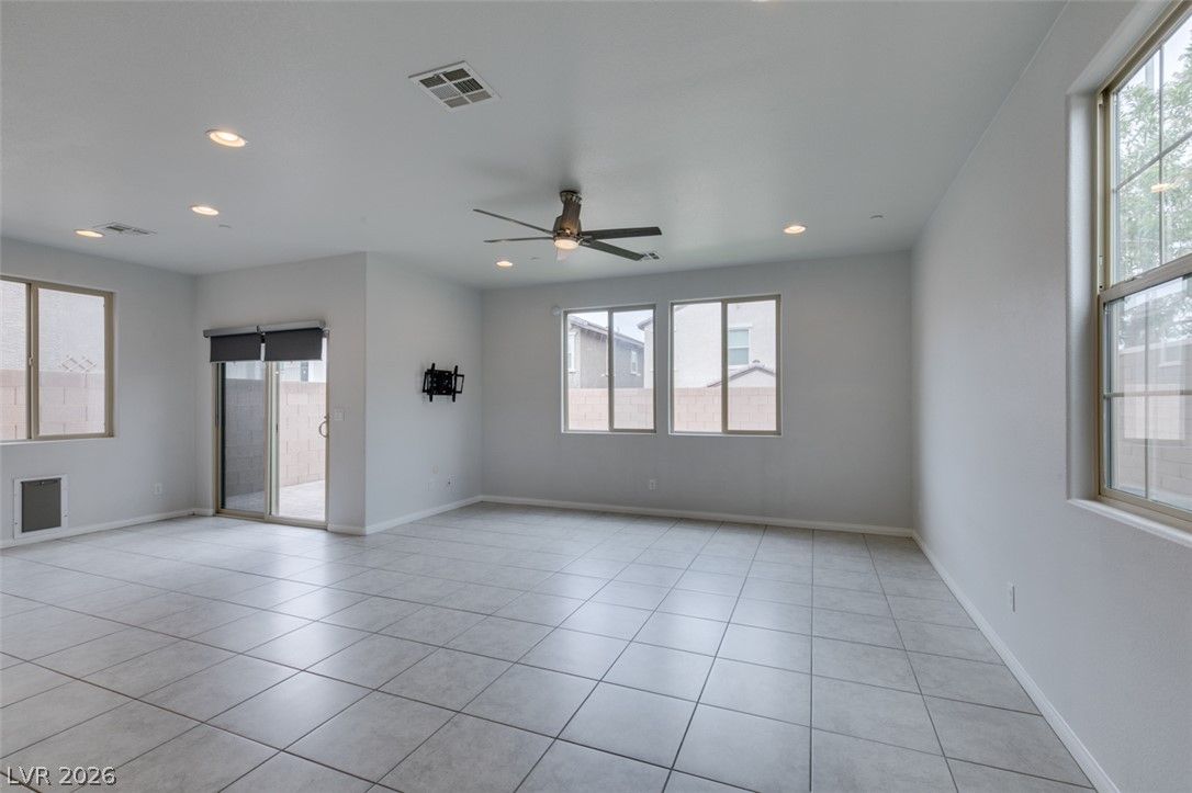 368 Badinerie Street — photo 3