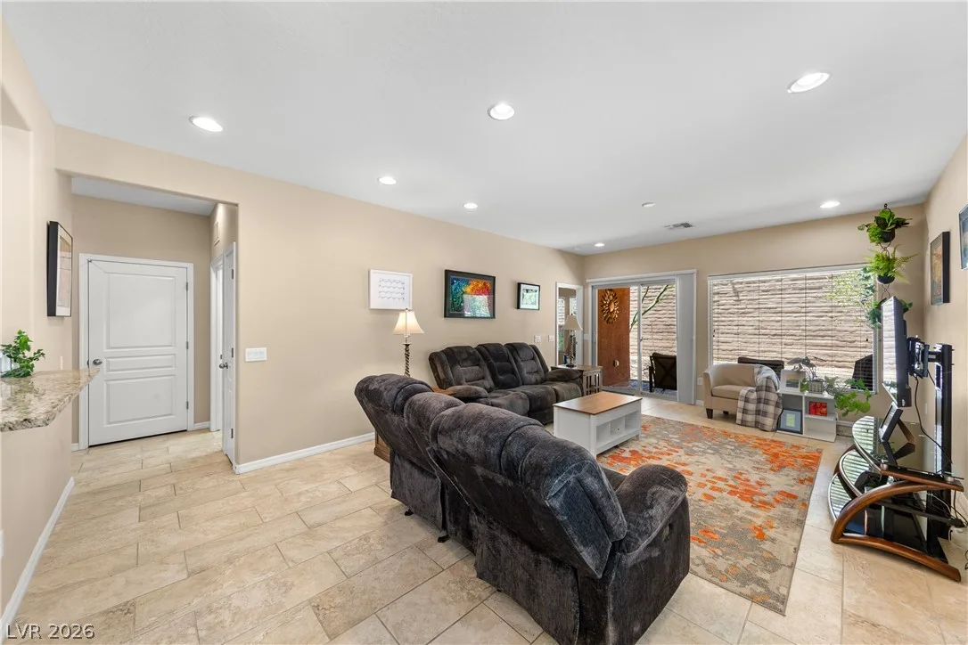 819 Bison Trail — photo 3