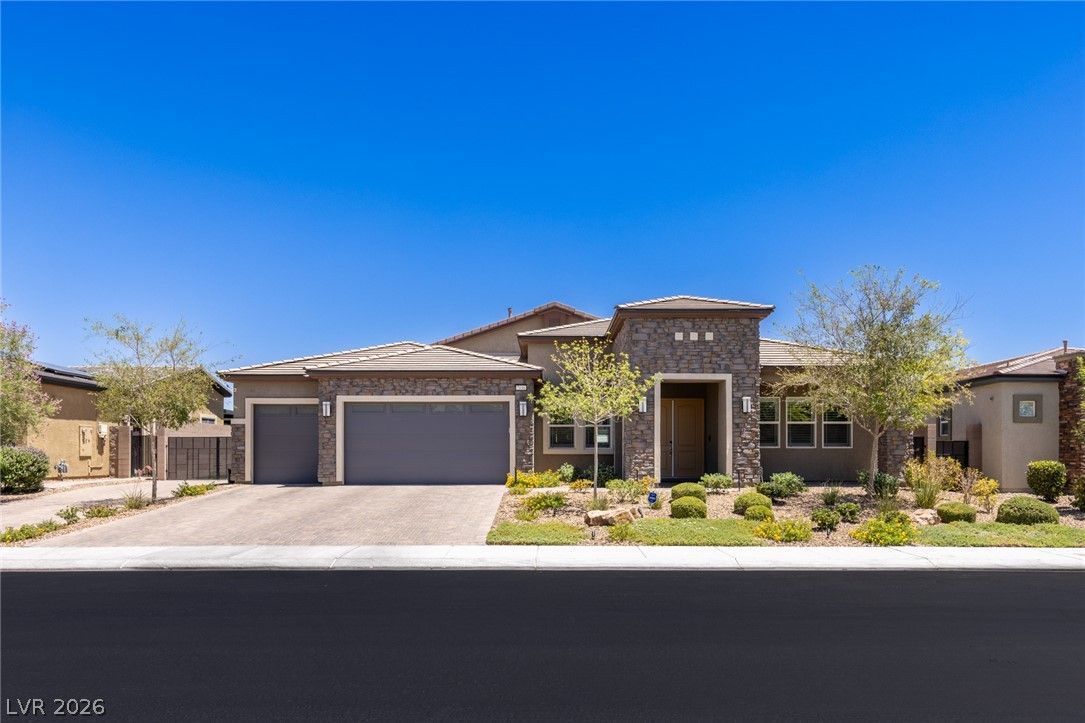 7036 Arabian Ridge Street — photo 4 of 64