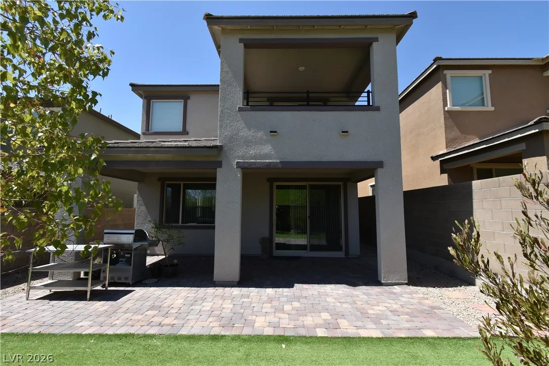 Photo 34