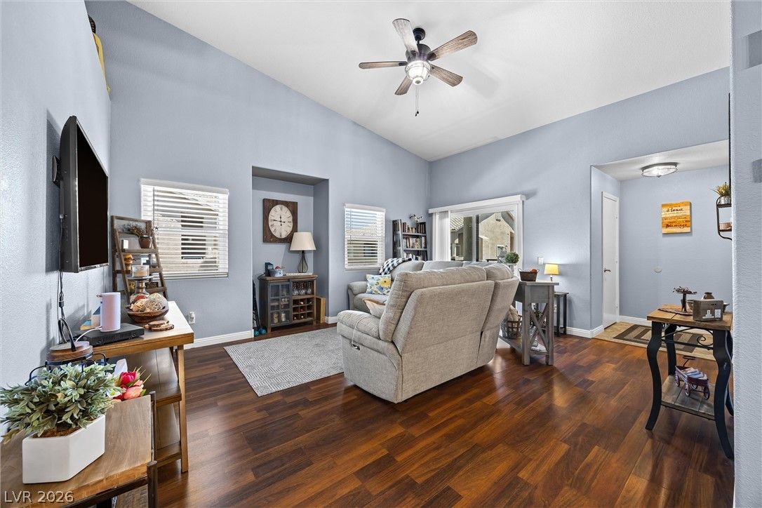 2053 Gravel Hill Street 201 — photo 3 of 22