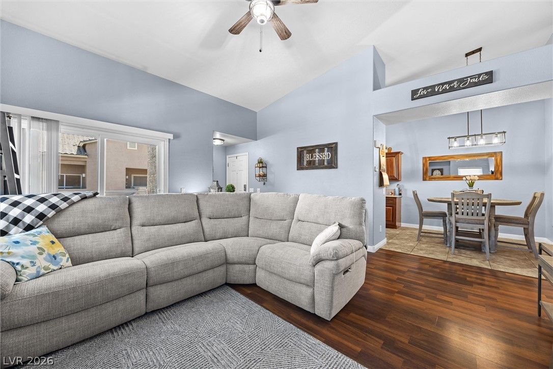 2053 Gravel Hill Street 201 — photo 4 of 22