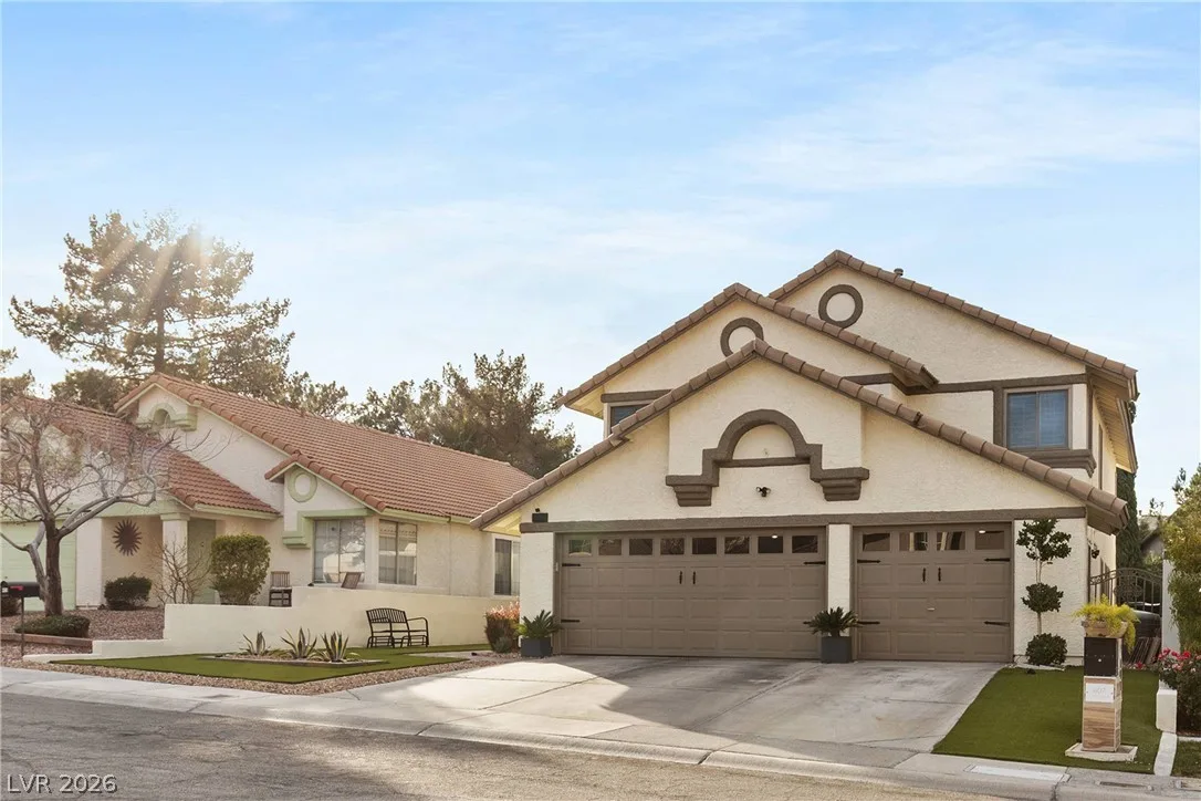 407 Crater Court — photo 2