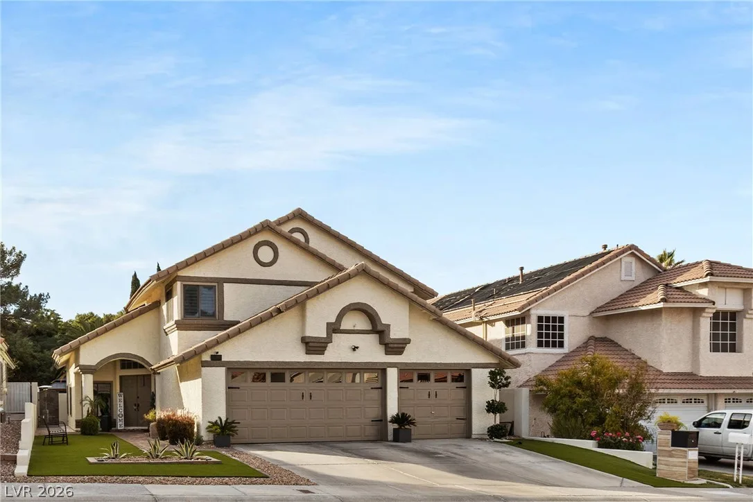 407 Crater Court — photo 3