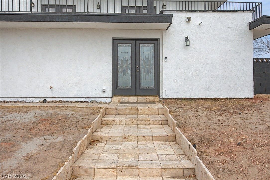 6912 Vivian Circle — photo 4