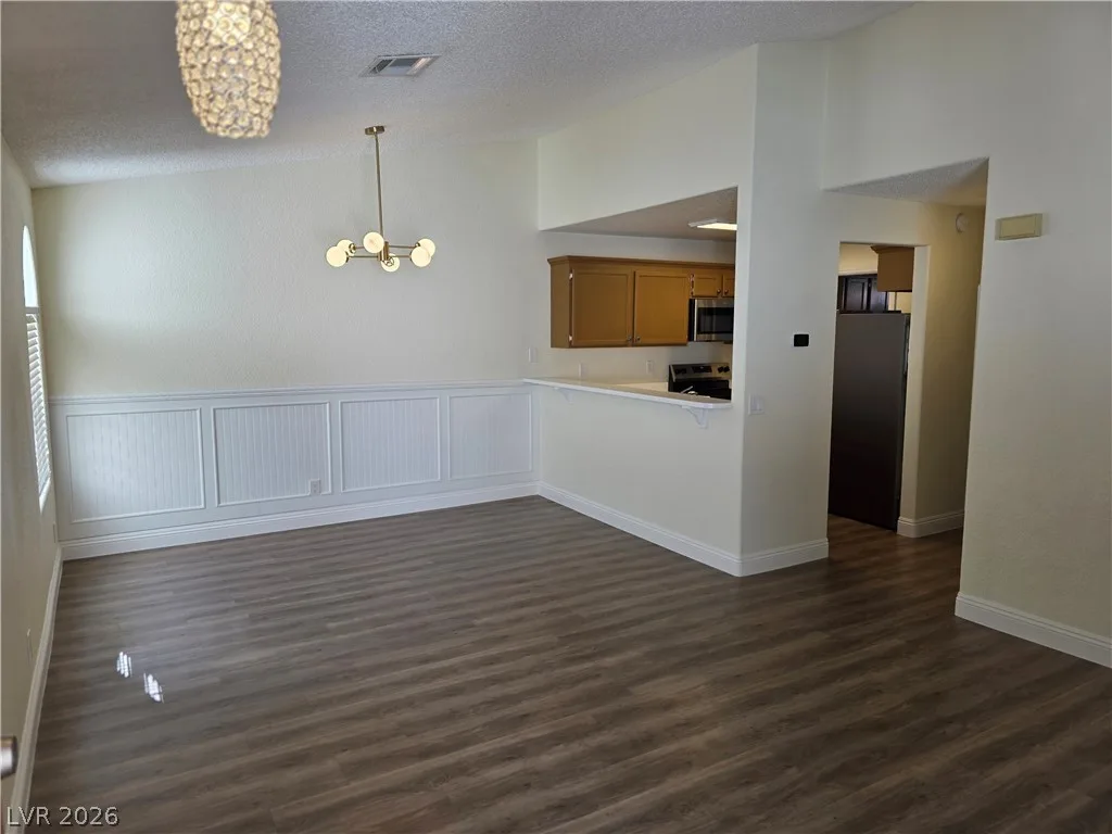 1800 Edmond Street 207 — photo 4