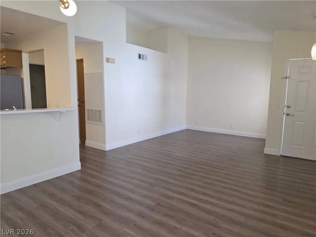 1800 Edmond Street 207 — photo 5