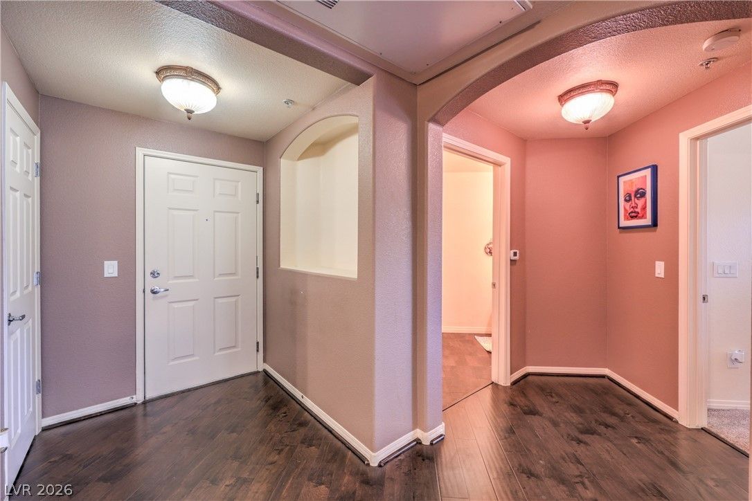 8777 West Maule Avenue 1098 — photo 5 of 38