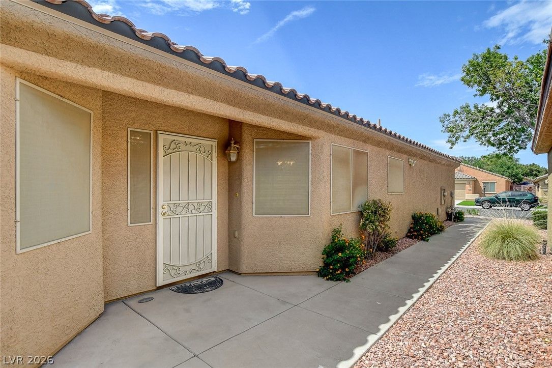 5707 Great Eagle Court — photo 5 of 64