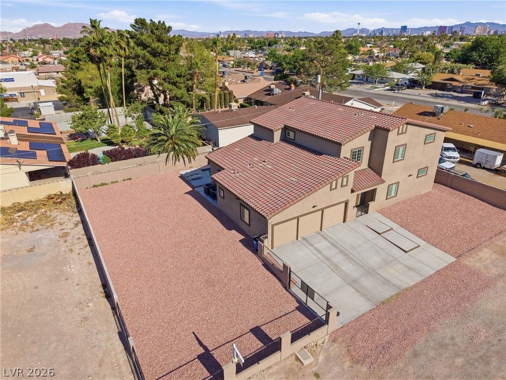 2334 North Michael Way — photo 3