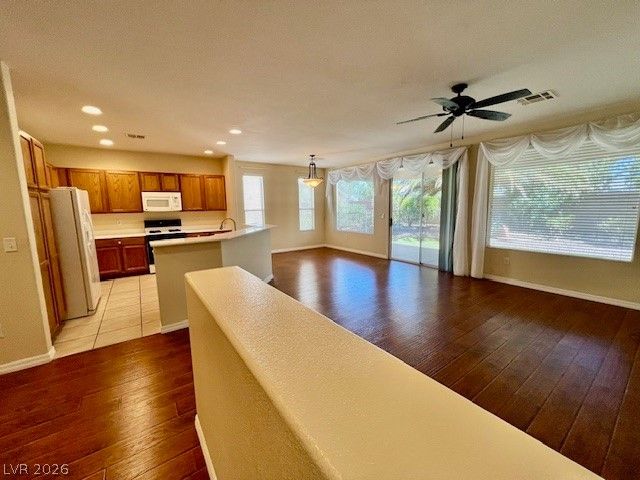 4438 Regalo Bello Street — photo 3