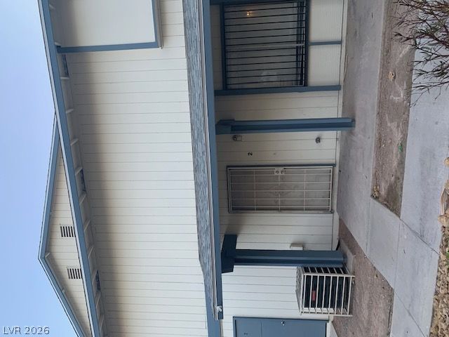 4814 Roberta Street 2 — photo 2 of 13