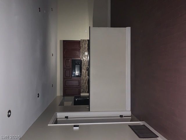 4814 Roberta Street 2 — photo 4 of 13