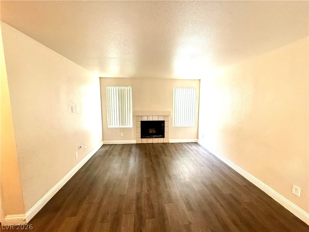 2801 North RAINBOW BL Boulevard 179 — photo 5