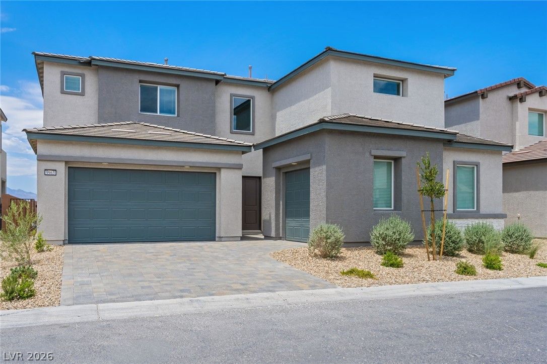 9963 Decano Ridge Street — photo 2 of 41