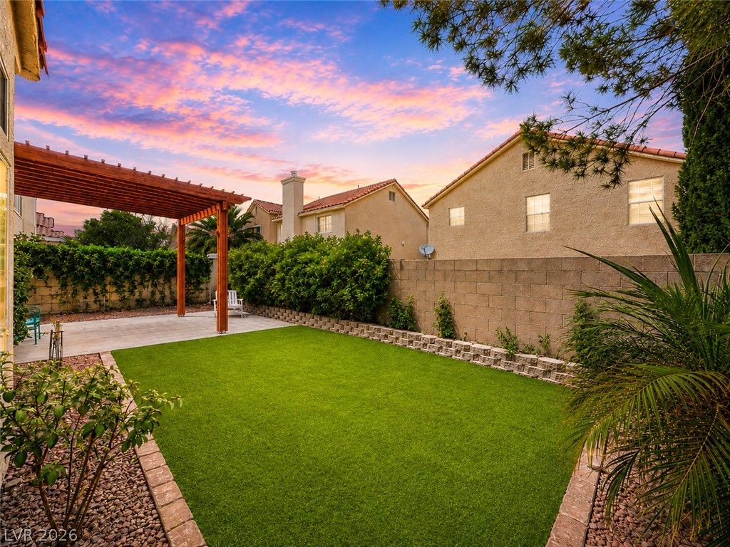 9520 Aspen Glow Drive — photo 2 of 28