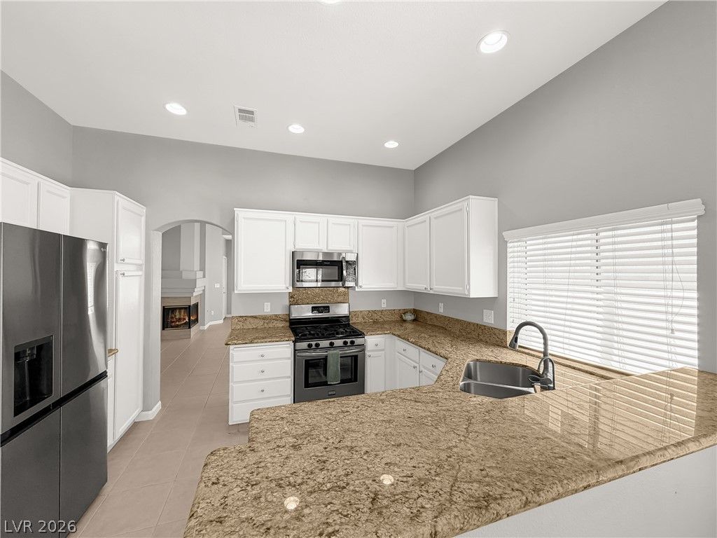 9520 Aspen Glow Drive — photo 5 of 28