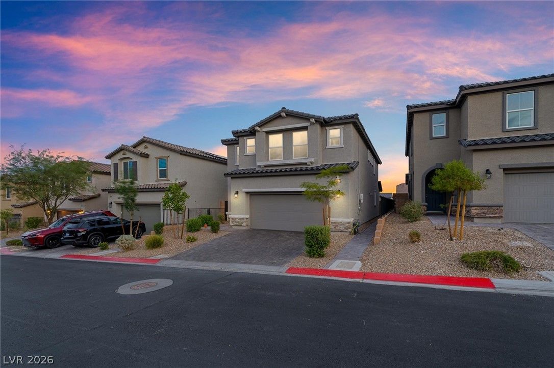 10945 Oregano Avenue — photo 3