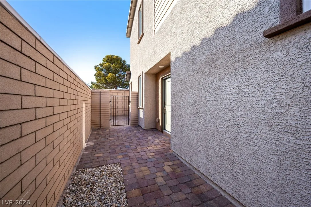 304 Crescent Glow Lane — photo 3 of 23