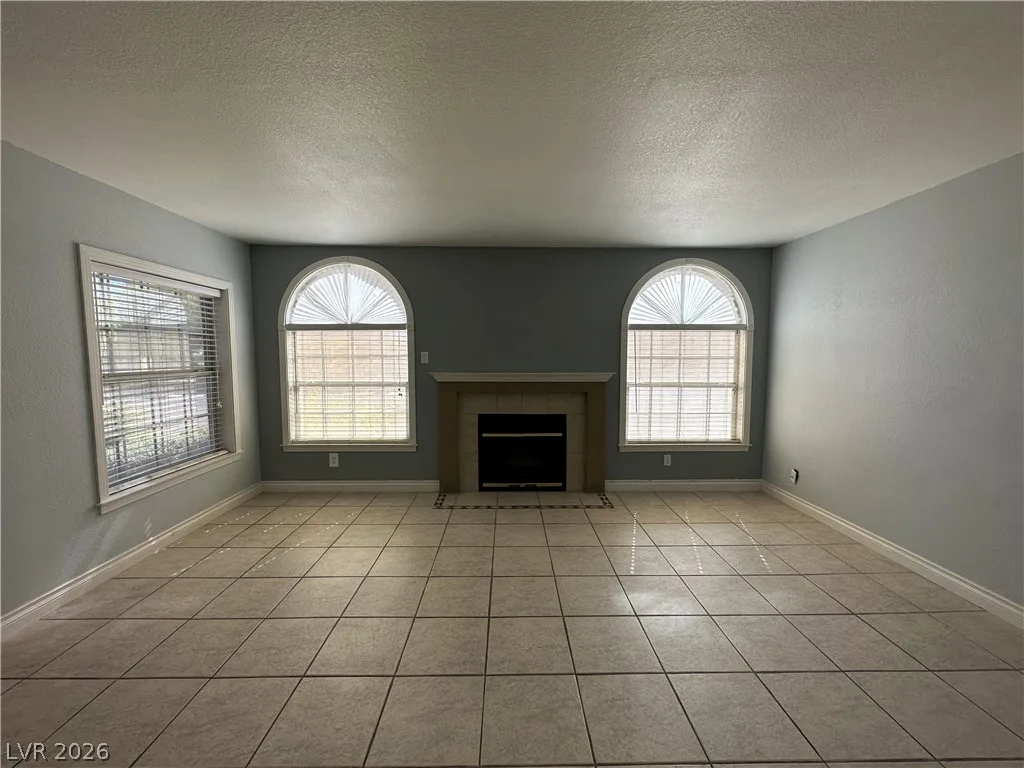 7620 Amato Avenue — photo 5