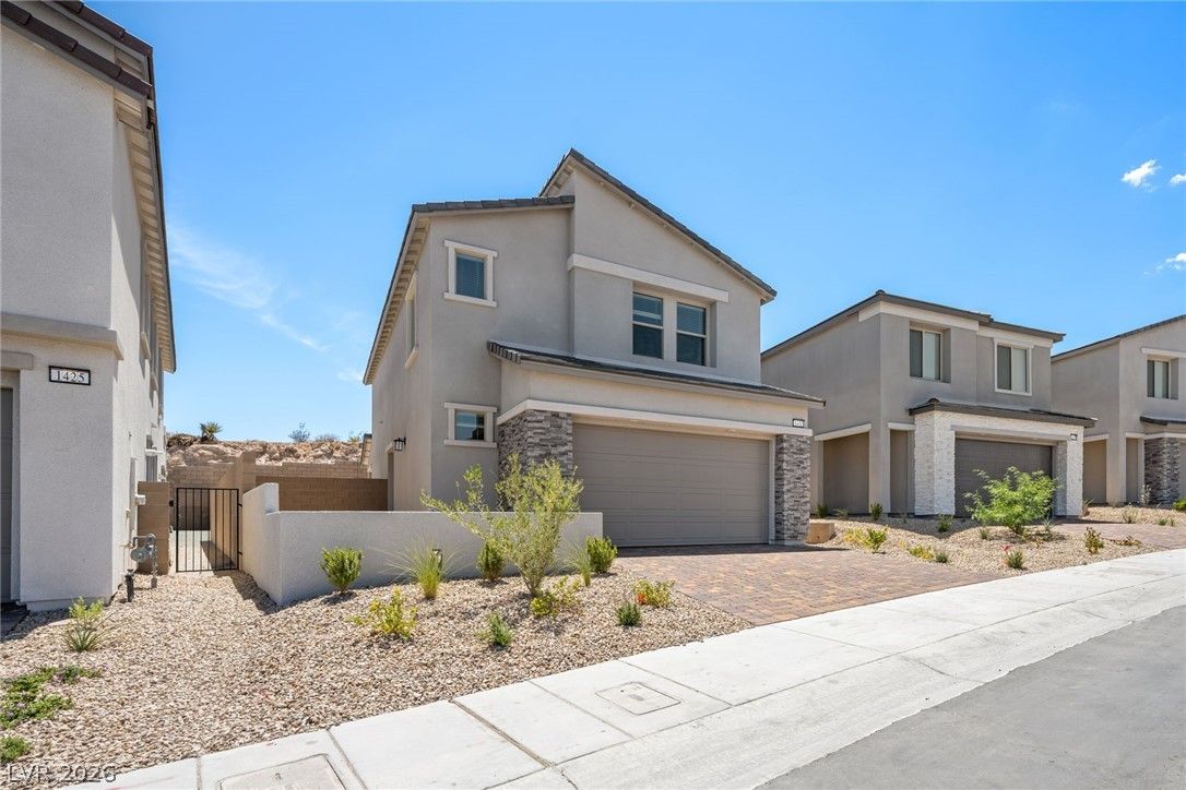 1431 Great Snipe Avenue — photo 2