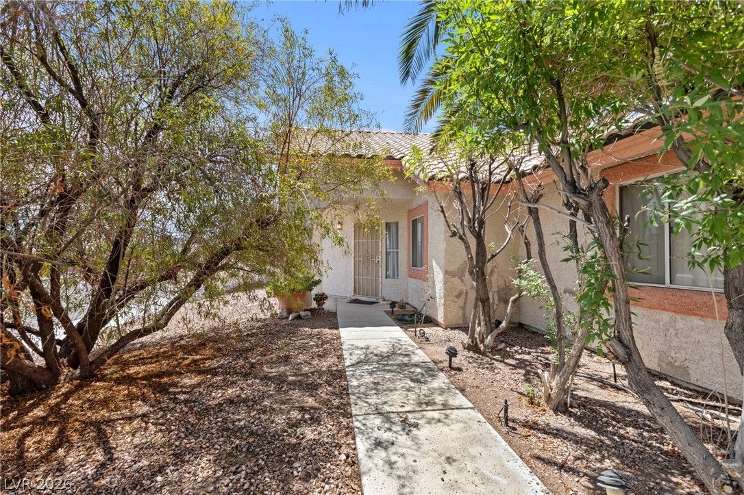 1107 Mount Everest Court — photo 4 of 39