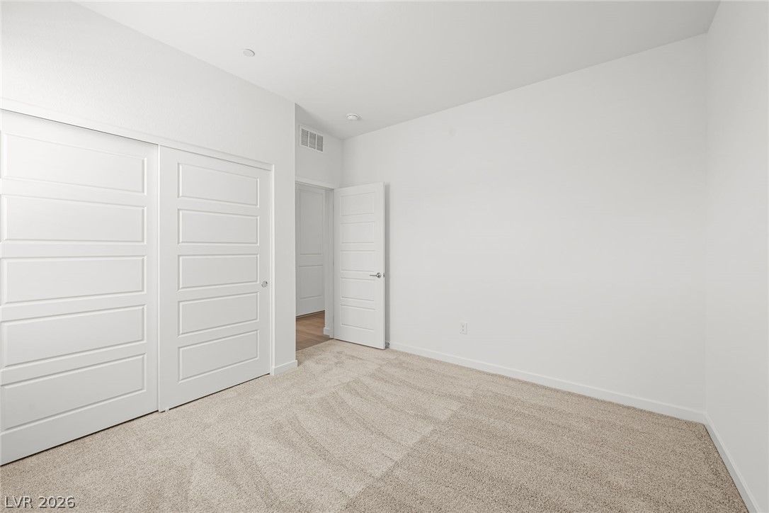 10898 Lewis Pointe Avenue — photo 5 of 30