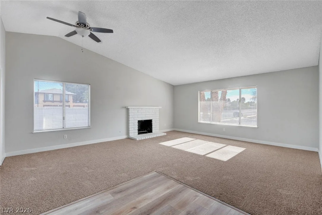 1784 Crest Avenue — photo 5