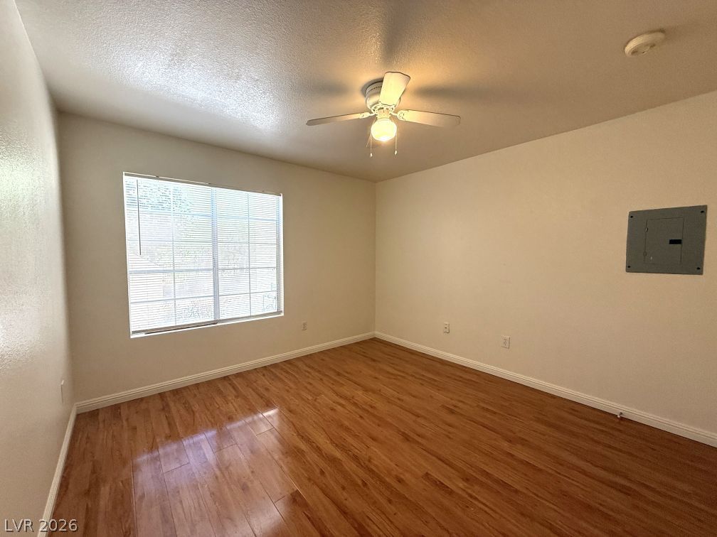 1900 Rio Canyon Court 103 — photo 3 of 11