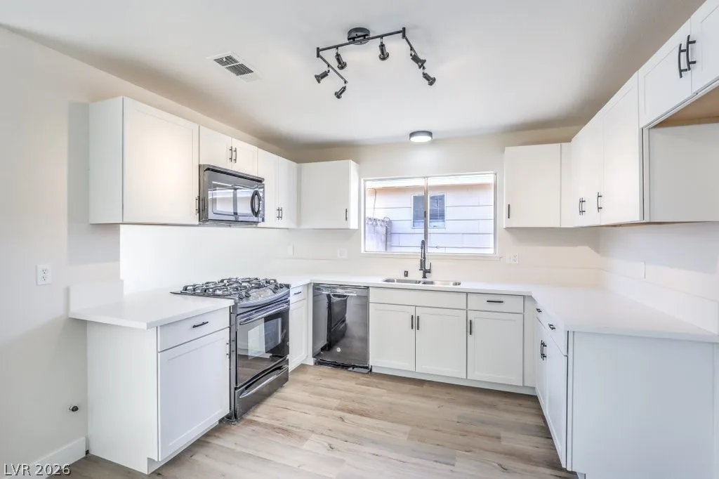 7201 Blizzard Lane — photo 5