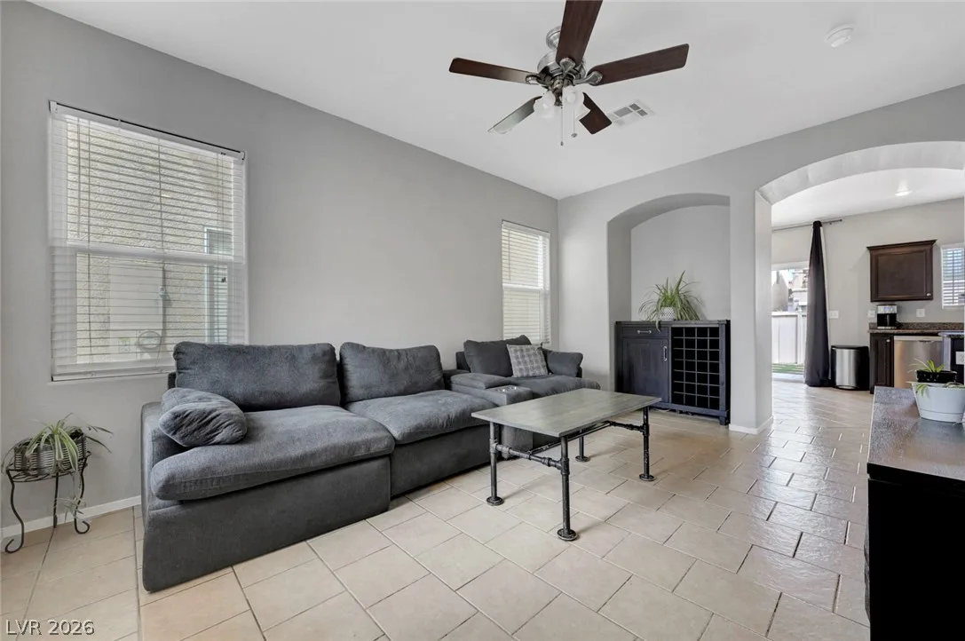 933 Shining Rose Place — photo 3
