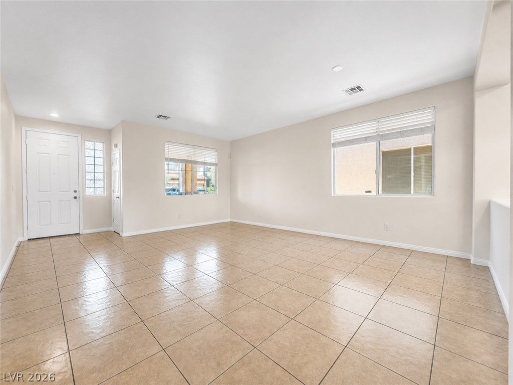 4300 Thunder Twice Street — photo 3