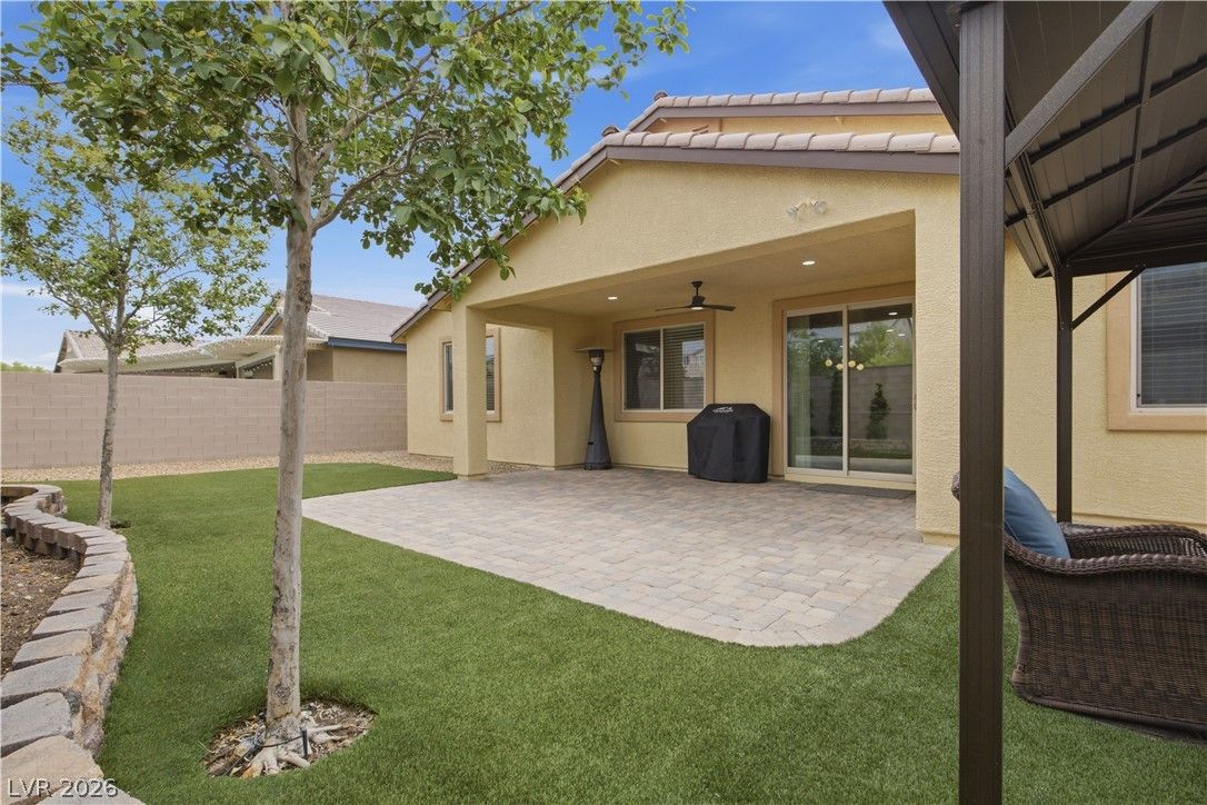 7345 Quaking Aspen Street — photo 2