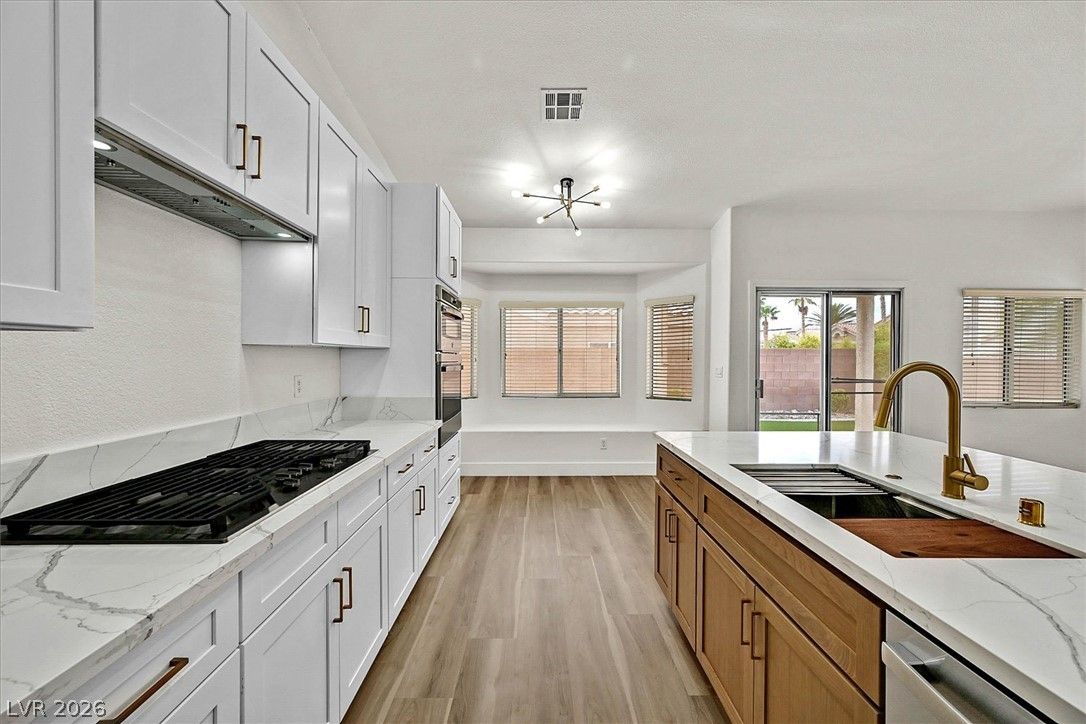 1125 Heaton Avenue — photo 5 of 27