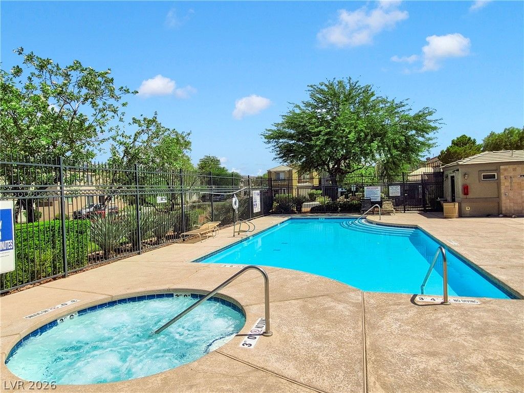 6889 Graceful Cloud Avenue — photo 2