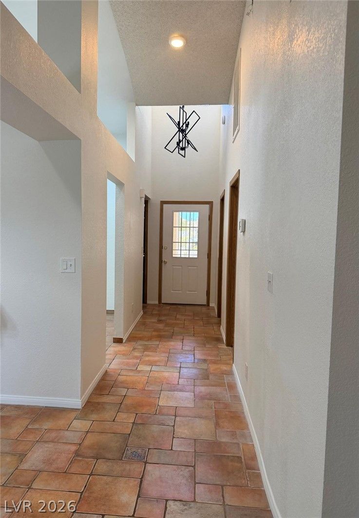 5204 Las Cruces Drive — photo 5
