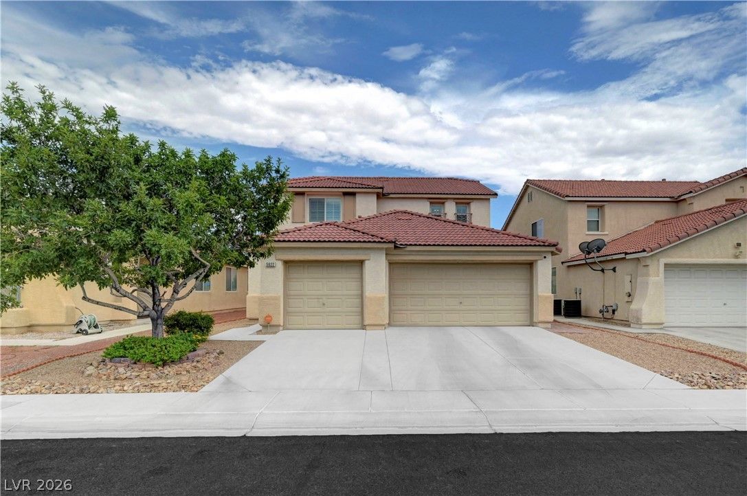 5622 Doe Springs Place — photo 3