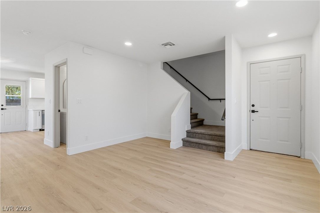 1500 Exodus Court — photo 3
