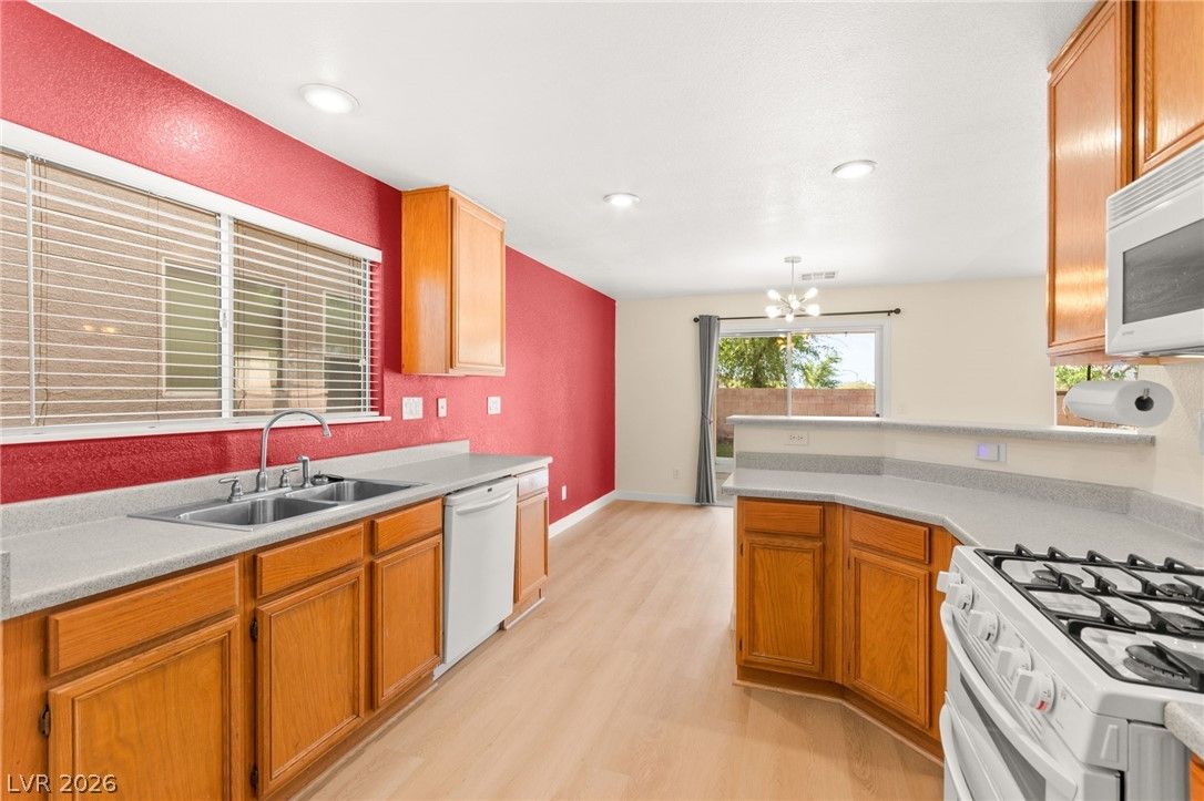 168 Bella Milano Avenue — photo 2