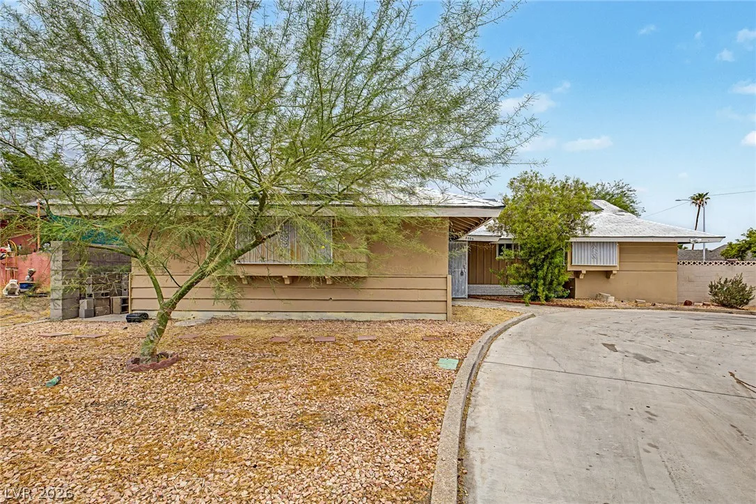 4000 Fortune Avenue — photo 3
