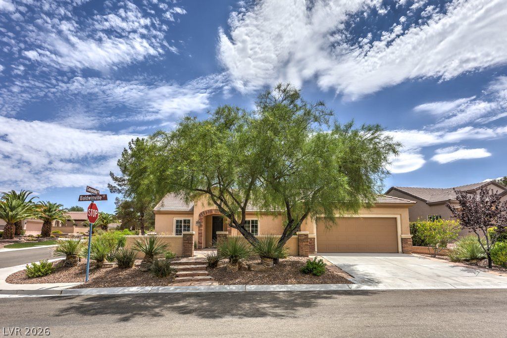 2364 Baldwinville Court — photo 1