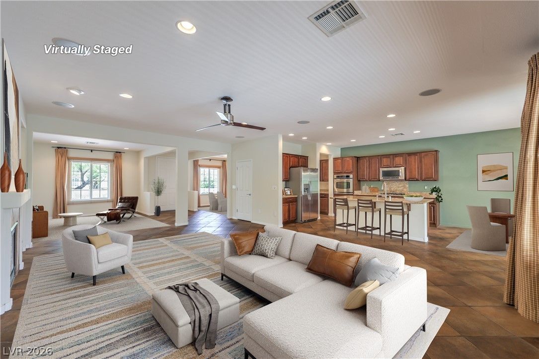 2364 Baldwinville Court — photo 4