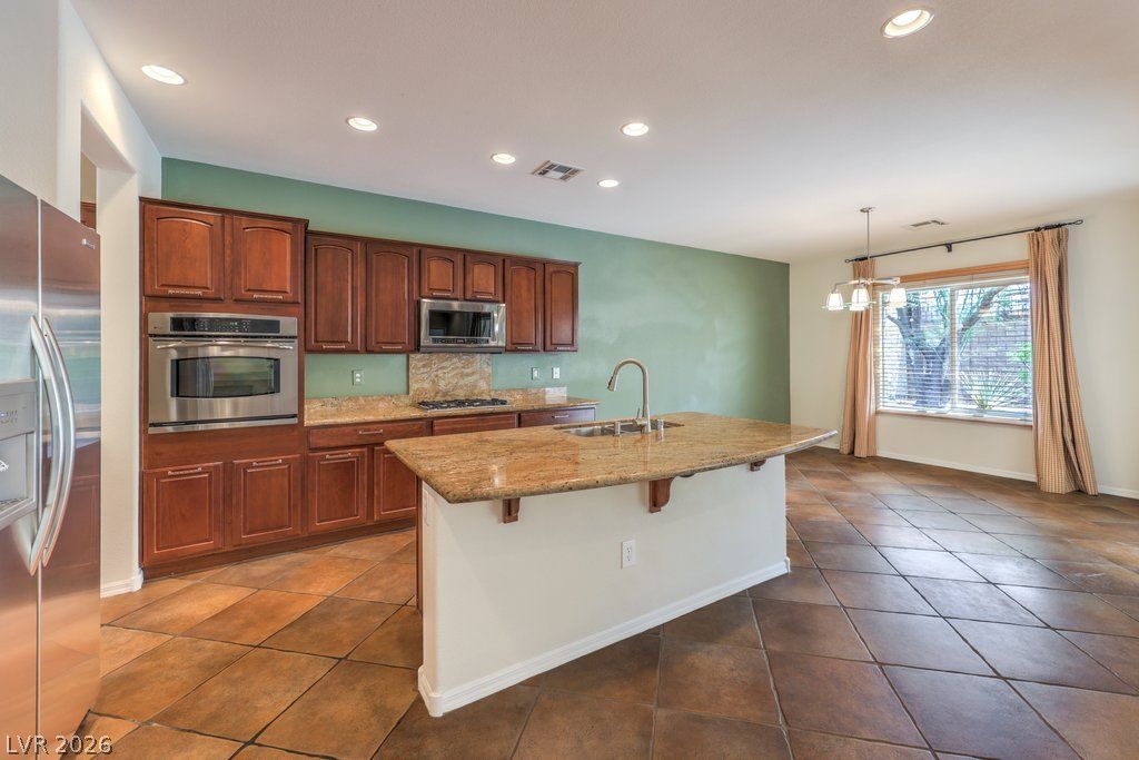 2364 Baldwinville Court — photo 5