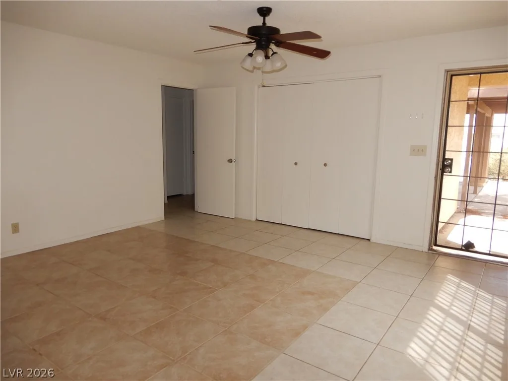 4431 Honeydew Circle — photo 5 of 12