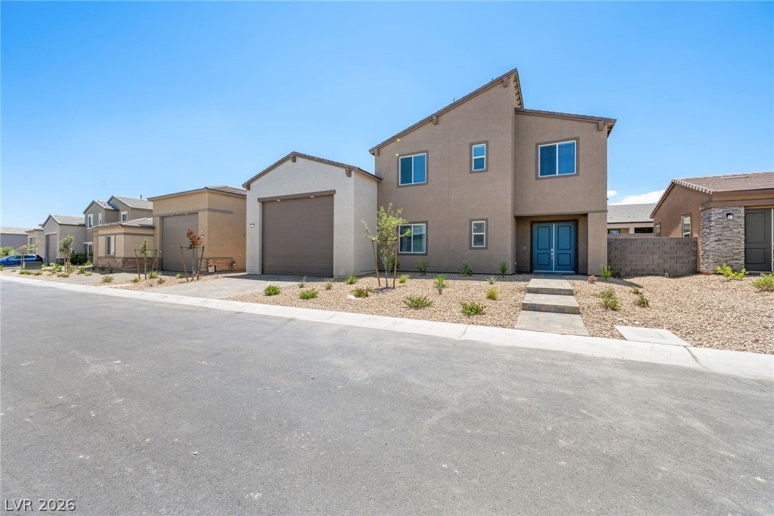 9385 Stella Summit Drive — photo 2 of 32